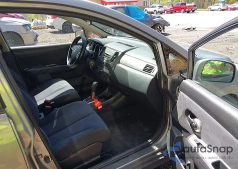 2009 Nissan Versa 1.8S из США, поврежденный, VIN 3N1BC13E19L455441